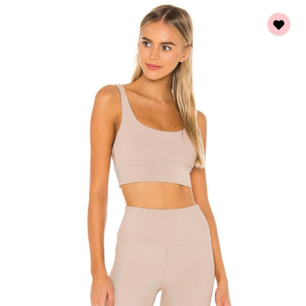 Beach riot Leah sports bra in taupe